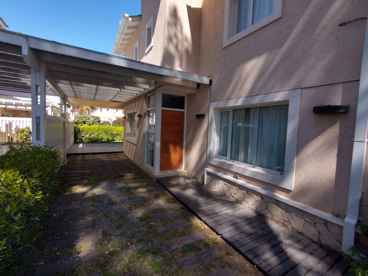 Triplex a la venta en  Pinamar