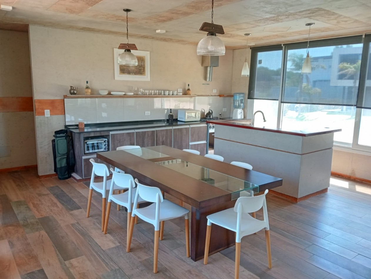  Casa en alquiler de temporada  Costa Esmeralda