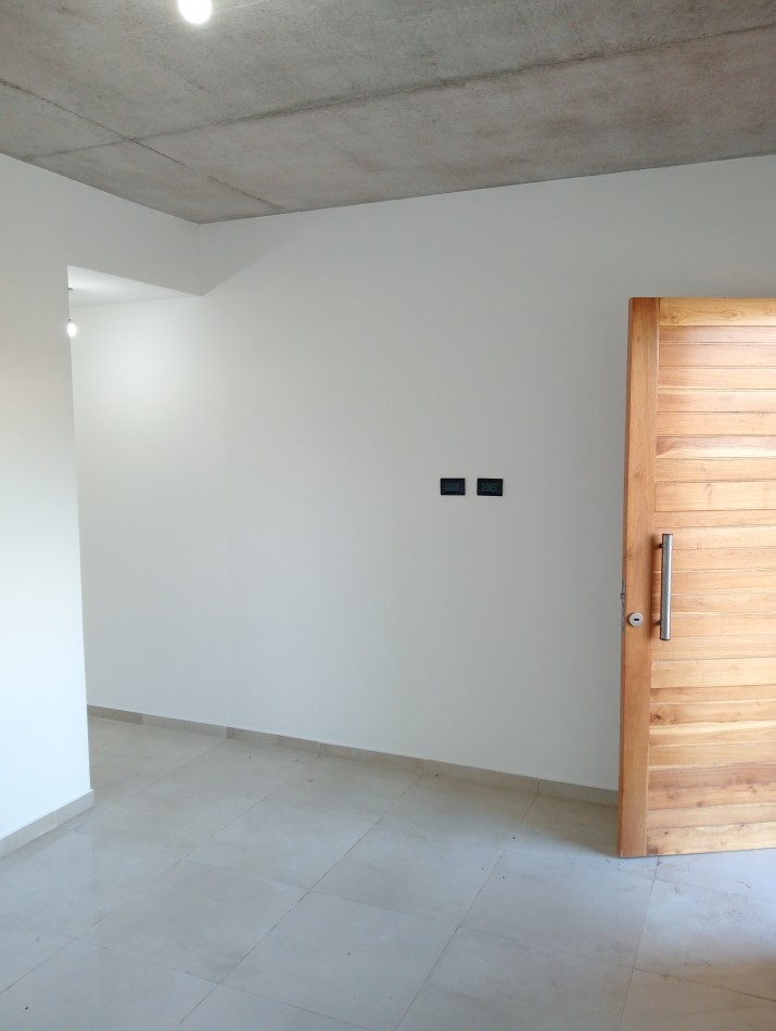 Triplex Barrio Nayades 