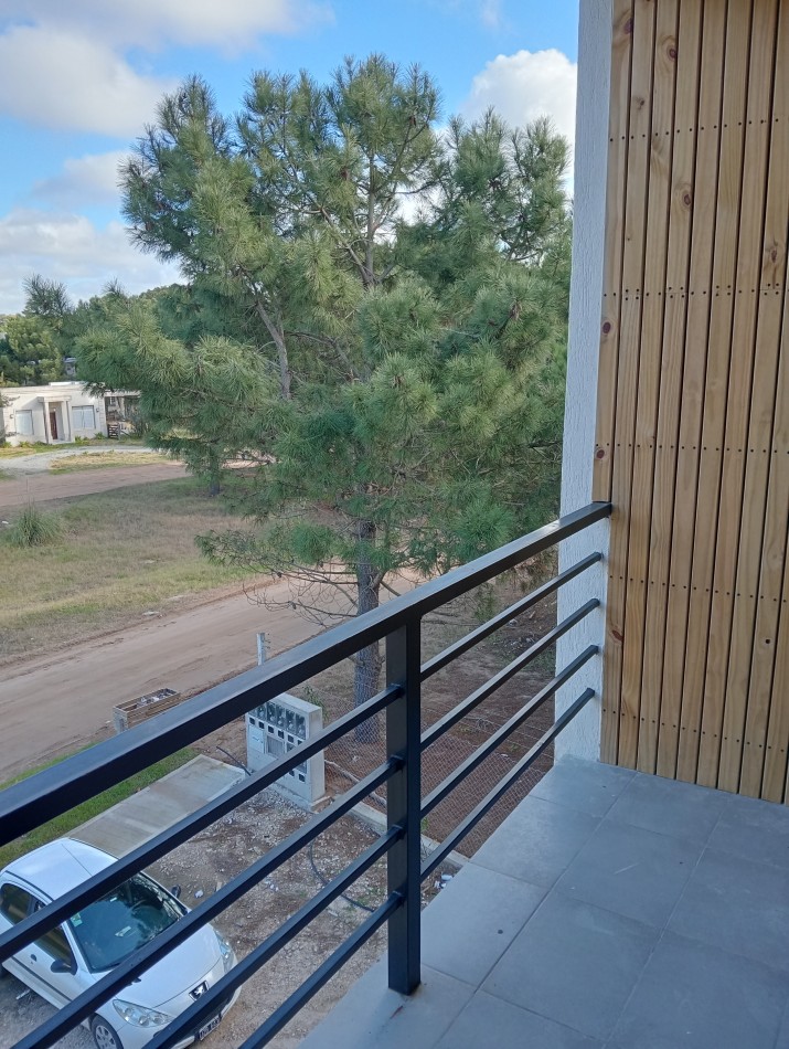 Triplex Barrio Nayades 