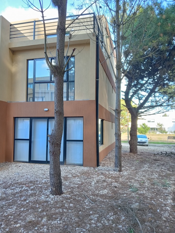 Triplex Barrio Nayades 