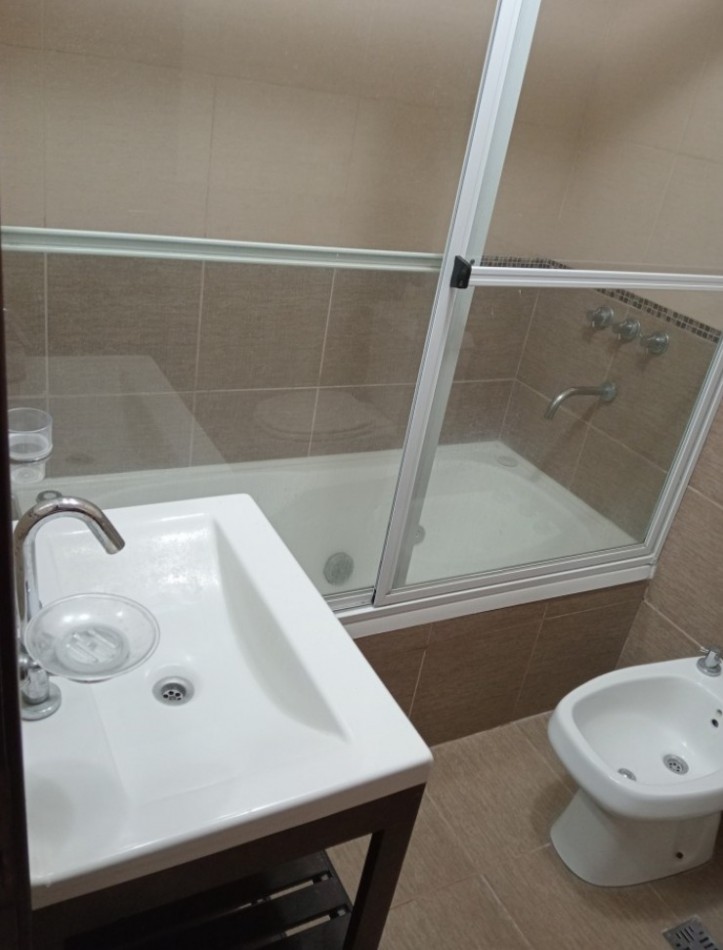 DEPARTAMENTO EN ALQUILER DE TEMPORADA