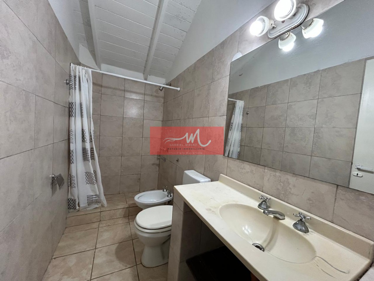 CASA EN ALQUILER ANUAL