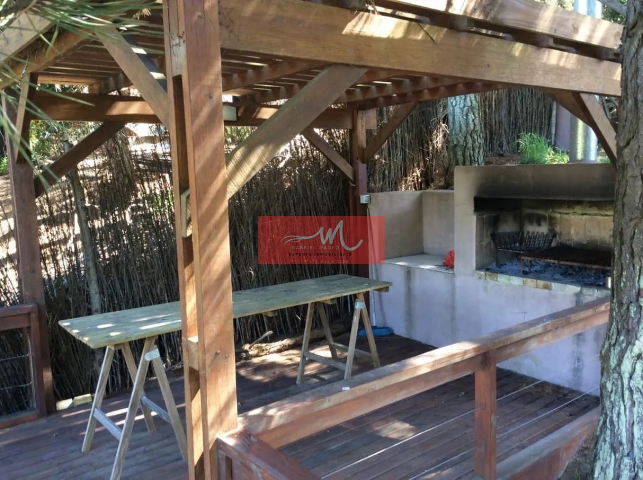 Casa en  venta- Mar de las Pampas