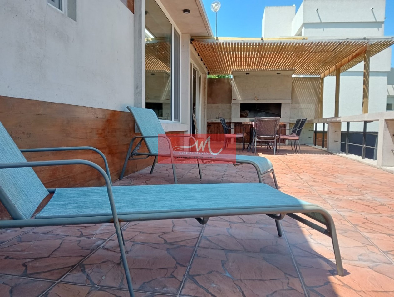  Casa en alquiler de temporada  Costa Esmeralda