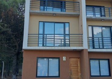 Triplex Barrio Nayades 