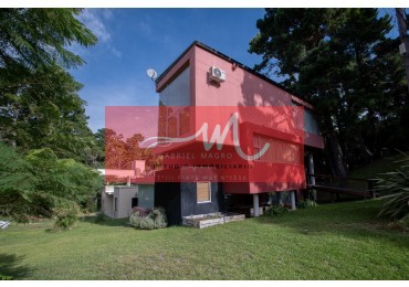 Casa en  venta- Mar de las Pampas
